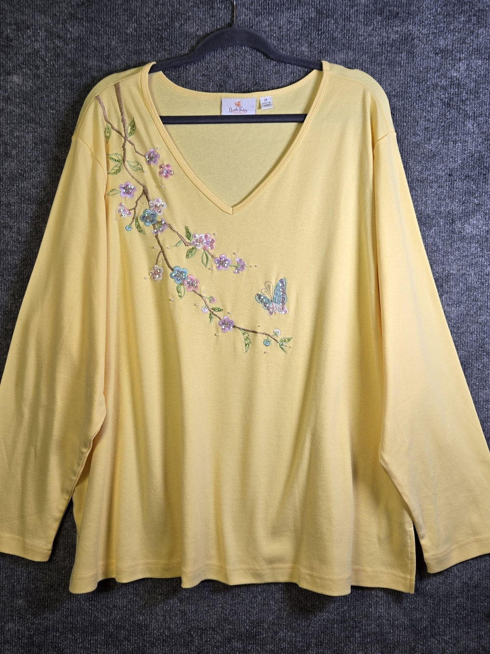 Quacker Factory Top Womens 3X Yellow Embroidered Flowers Knit V Neck Butterfly